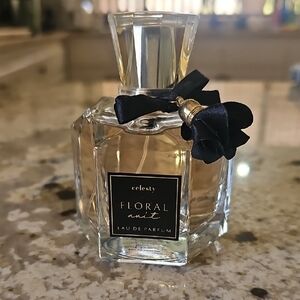 Floral Nuit Eau de Parfum - Elegant Black and Gold